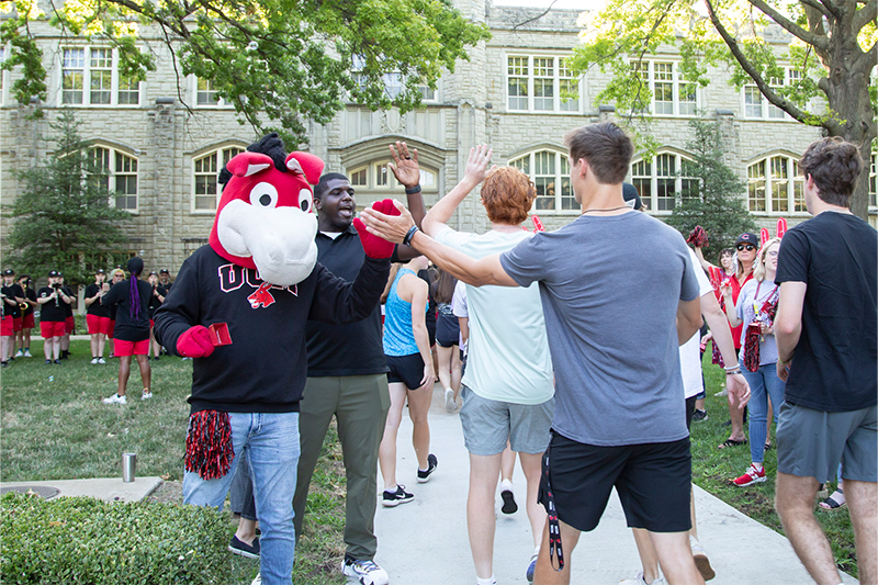 Students at UCM Welcome Walk 