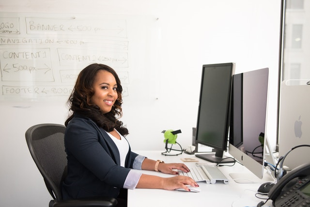 woman-working-at-desk