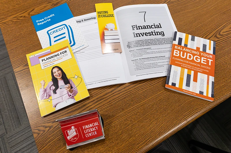 Budgeting books and financal learning materials
