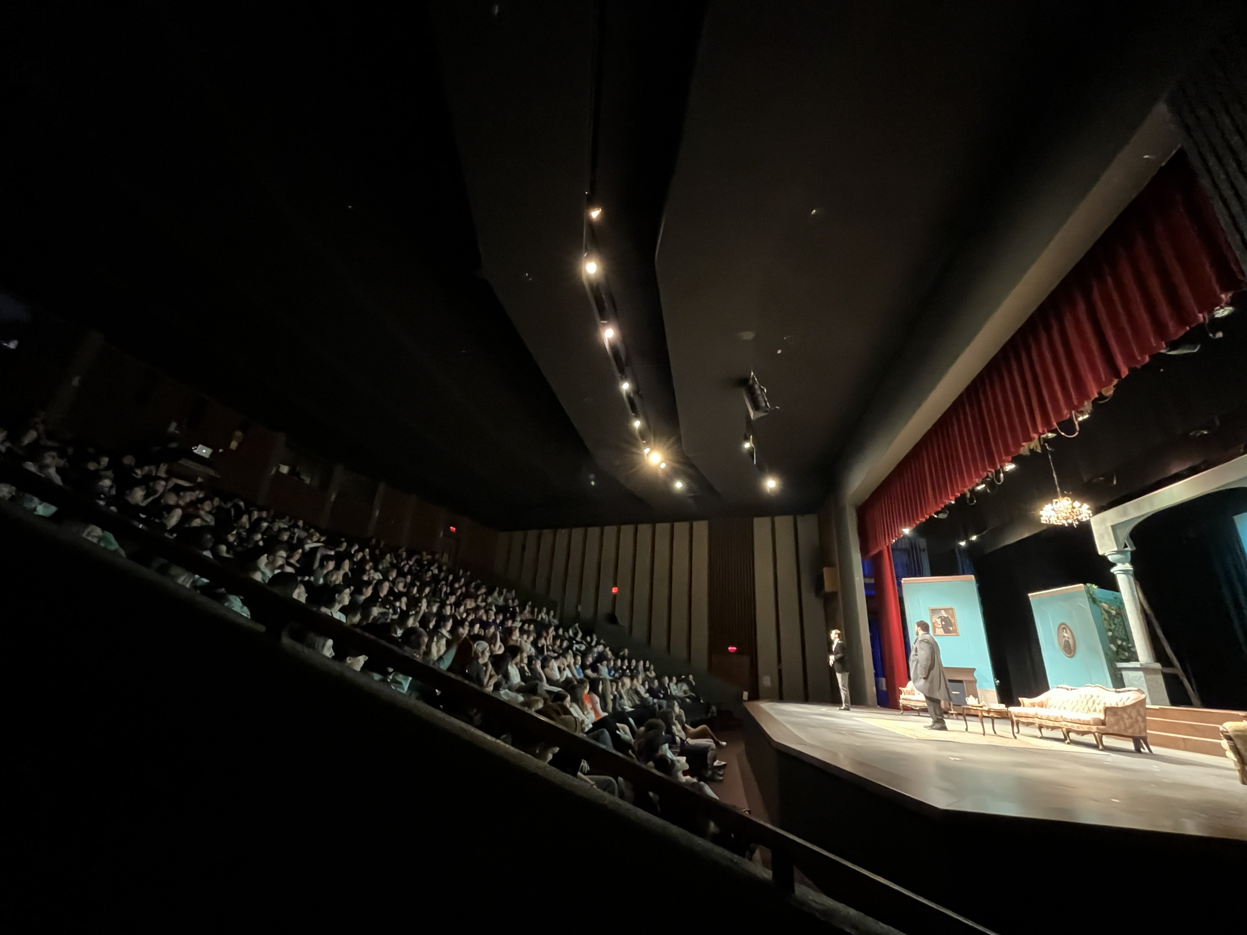 High school students sit in the Highlander Theatre