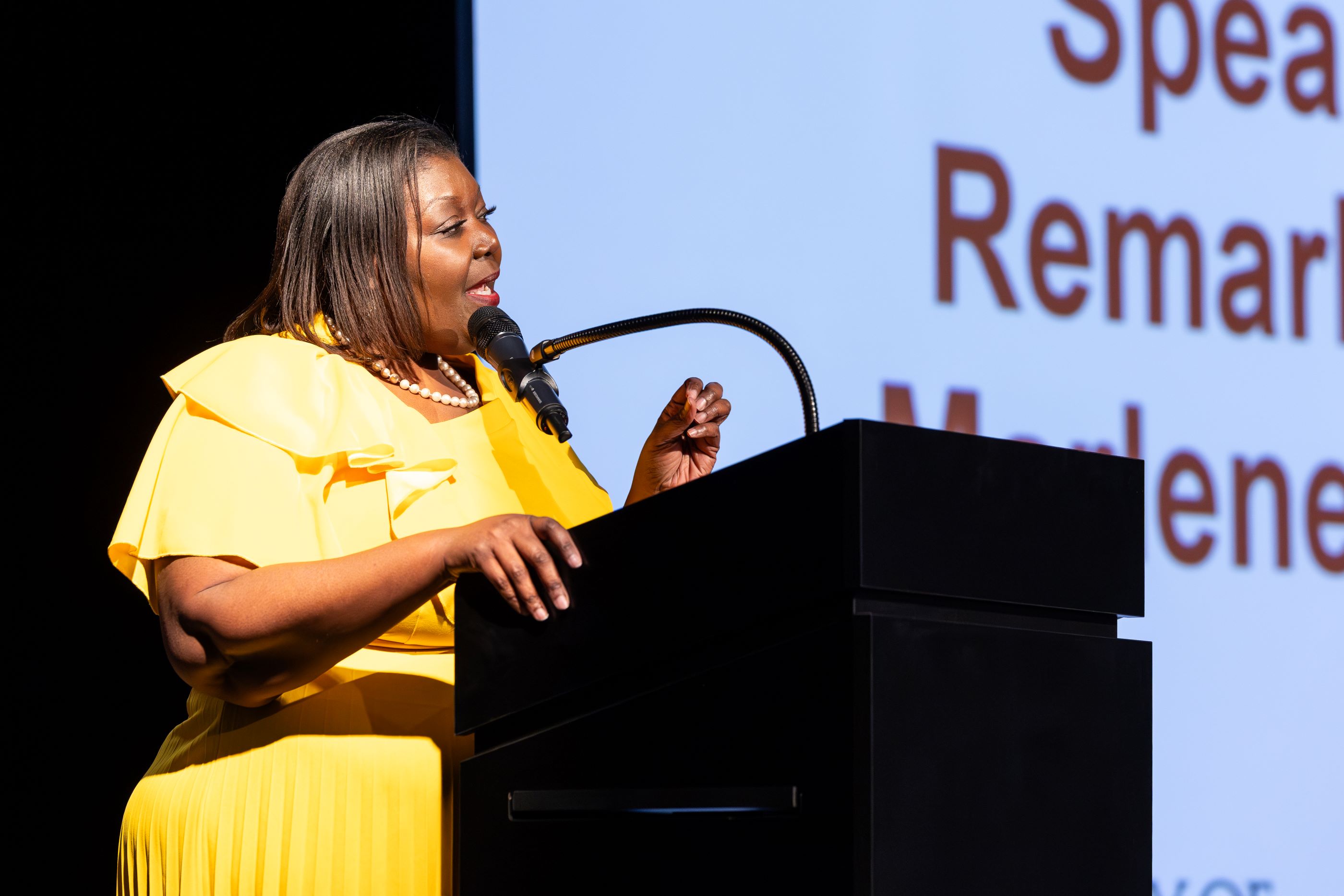 Marlene Vann speaks on stage at the MLK Freedom Scholarship Banquet
