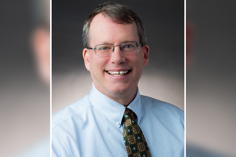 Head Shot of Dr. Jeff Robertson