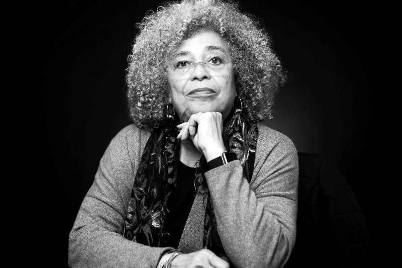 angela-davis-photo