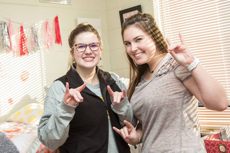 UCM Students in Residence Hall