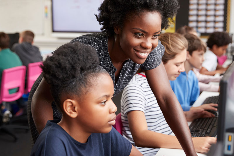 Paraprofessional in classroom