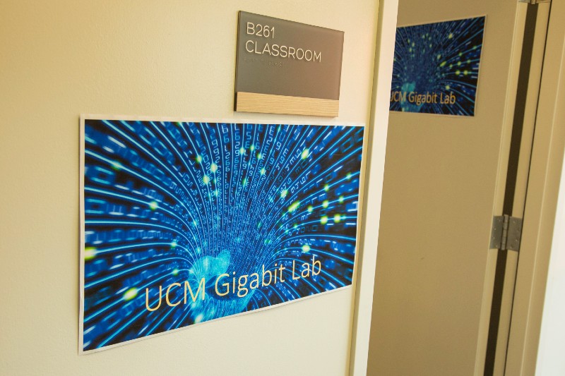 UCM Gigabit Lab Sign