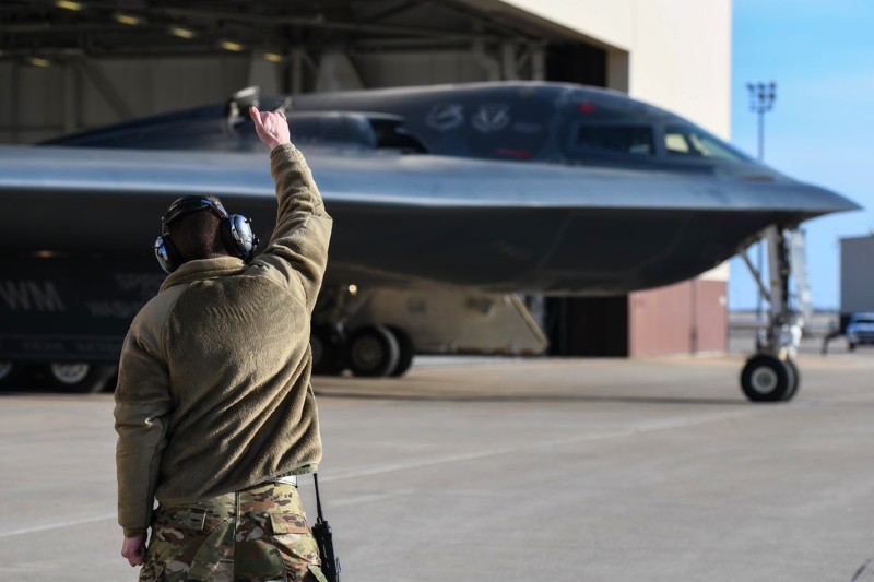 B-2 Spirits take off from Whiteman AFB