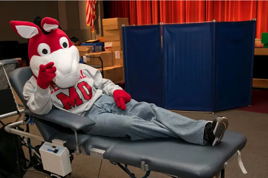 MO the Mule giving blood