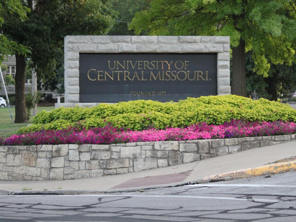 UCM signage image